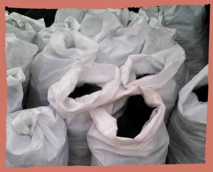 Уголь в мешках